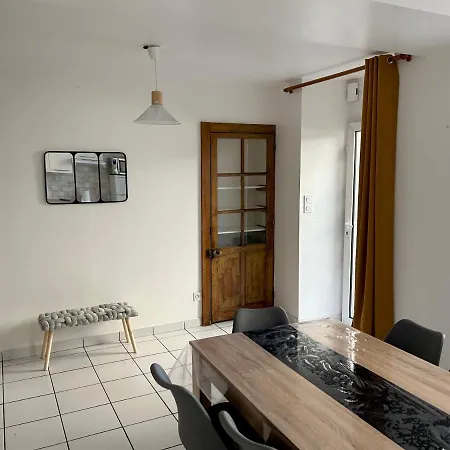 Gite Des Halles : 4-6 Pers. Maison De Bourg. Saint-Pierre-des-Nids Exterior photo